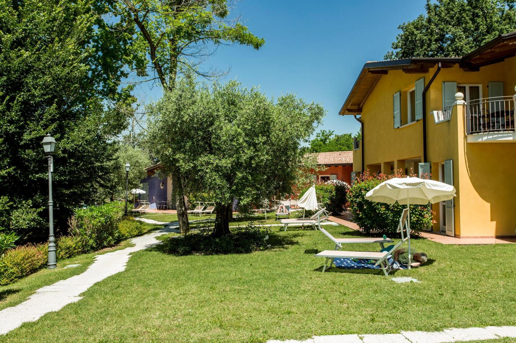 Appartamenti Il Ruscello Manerba del Garda Εξωτερικό φωτογραφία